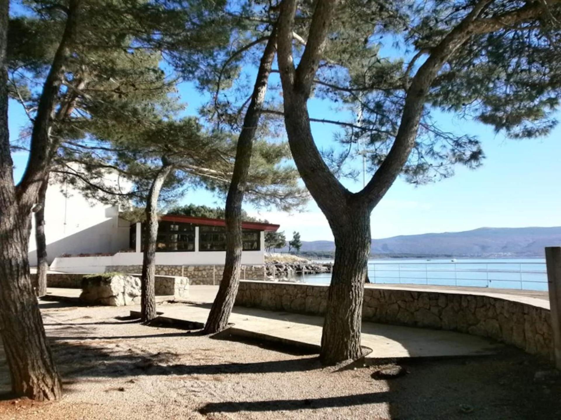 Lovely Studio Malina Close To The Beach Krk Town Dış mekan fotoğraf